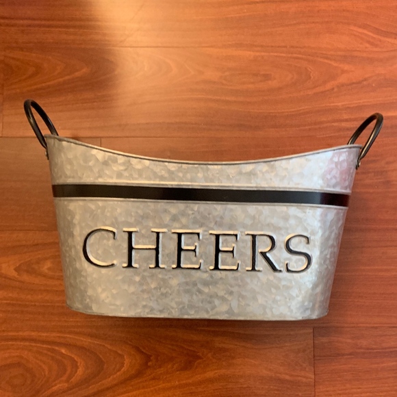 Other - "Cheers" Metal Bucket NWOT